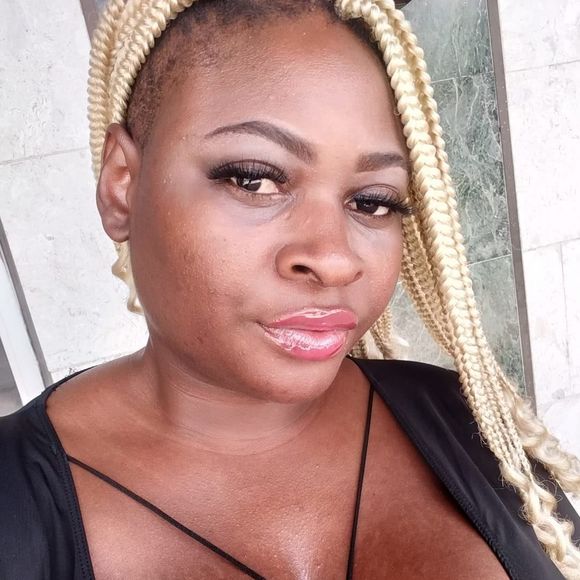 sade_queen